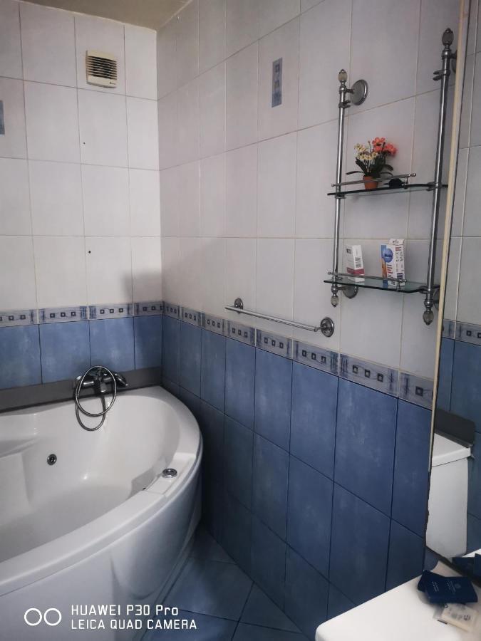 Nooa Residence, Bd Unirii, Nr 70,Bloc J4, Sc 3 Boekarest Buitenkant foto