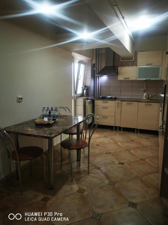 Nooa Residence, Bd Unirii, Nr 70,Bloc J4, Sc 3 Boekarest Buitenkant foto